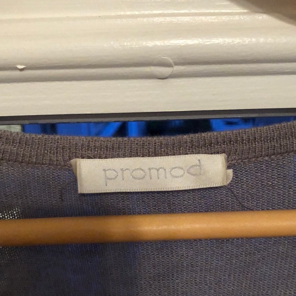 Women’s promod light gray soft spun cardigan. - Picture 2 of 5